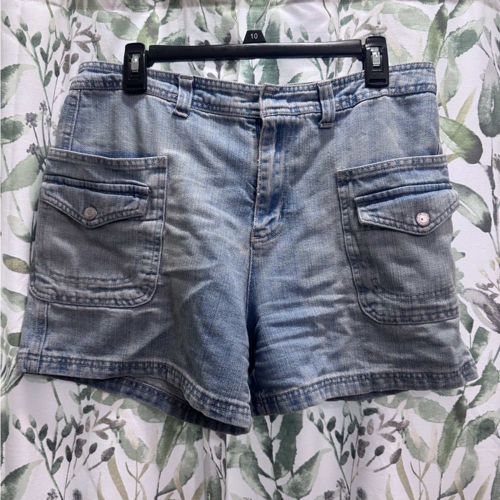 Gloria Vanderbilt Light Blue Women's Vintage Cargo Shorts
